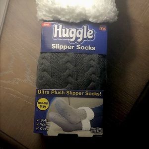 NWT HUGGLE SOCKS!